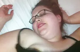 XXX Adolescente asiática traviesa Rina Koizumi da una mamada de videos gays en español latino garganta profunda