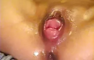XXX Recuéstate y déjame envolver mis videos gays pornos latinos manos alrededor de tu polla