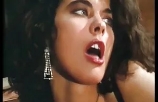 XXX Cum entre sus tetas - titfuck cumshot porno gay negros y latinos compilación